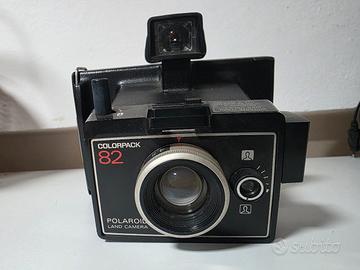 fotocamera istantanea Polaroid 
