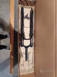rock shox 29.  NUOVE