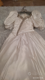 Abito da sposa in raso