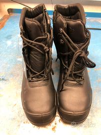 Scarpe da lavoro (stivali)