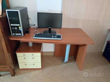 scrivania 