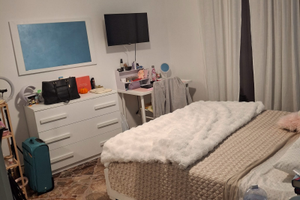 Stanza per studentessa o lavoratrice