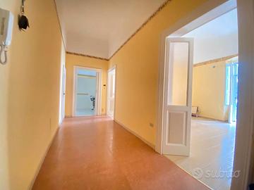 Rif.101 Piazza Marconi