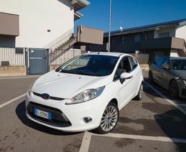 FORD Fiesta 6ª serie Bs - 2012