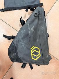 Borse Bici Apidura per triangolo centrale