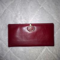 Gucci wallet 