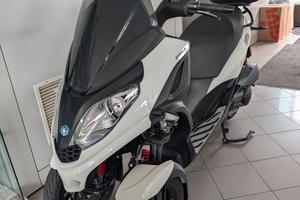 Piaggio MP3 300 hpe