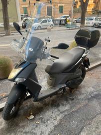 Kymko Agility 200i anno 2010