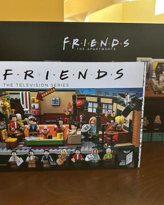 LEGO FRIENDS 10292 APARTMENTS + 21319 CENTRAL PERK