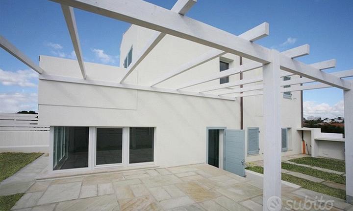 Villetta a schiera a 450 mt dalla spiaggia