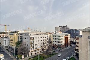 VIA MANZONI AMPIO QUADRILOCALE CON BALCONE PANORAM