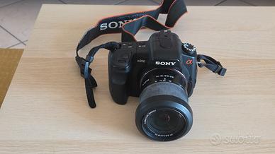 Macchina Fotografica Sony -DSLR-a200