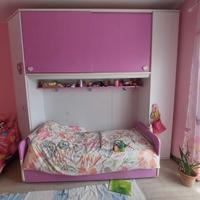Armadio con letto