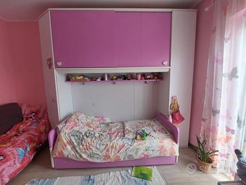Armadio con letto