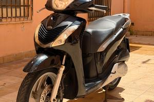 Honda SH 125i - 2011