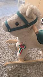 Cavallo a dondolo Trudi