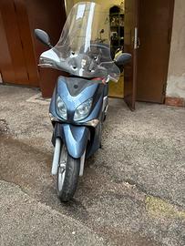 Yamaha x-city 250