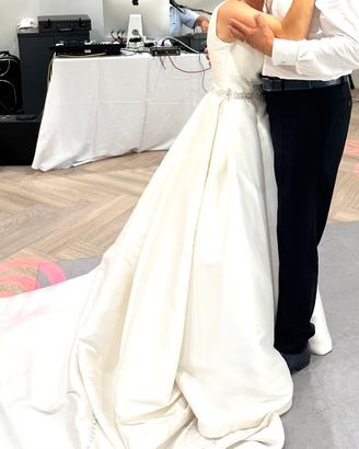 Abito da Sposa usato 1 volta - Lavato ed Igienizza