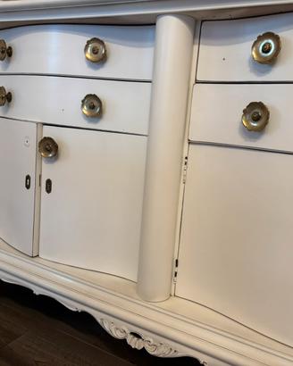Mobile  Chippendale