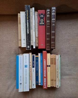libri vari a pochi euro