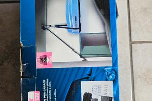 Lampa garage lift