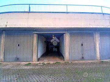 BOX A PREGNANA MILANESE