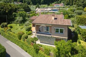 VILLA SINGOLA A SALÒ