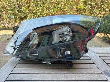 Faro anteriore sinistro originale Mercedes W447