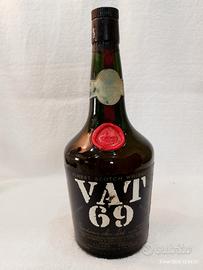 VAT 69 anni 60 Finest Scotch Whisky Scozia