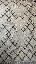 Tappeto stile berbero 215x150cm con frange panna