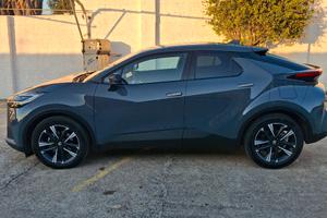 Toyota chr 12/2025