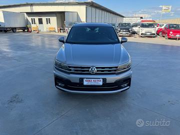Volkswagen Tiguan 2.0 TDI SCR DSG Executive R-Line