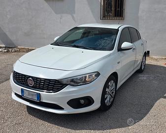 Fiat Tipo 1.6 Mjt - 120 Cavalli - 100.000 km -
