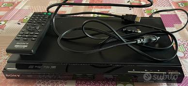 Lettore DVD/CD Sony DVP-SR700H con HDMI e USB