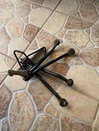 pedaliere passeggiero moto