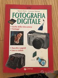 Vecchio libro di fotografia digitale