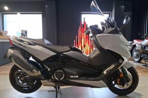 YAMAHA T-Max 530 DX Abs my17
