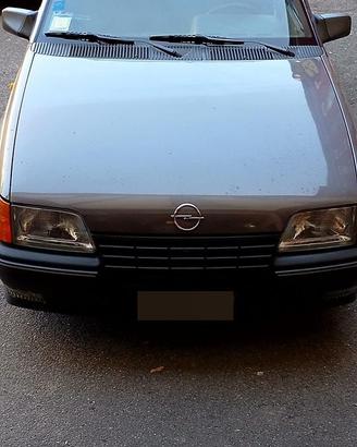Opel kadett 1.3 GLS 1986