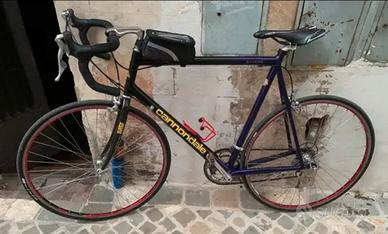Bicicletta corsa cannondale R600 2,4 alluminio