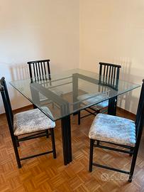 Tavolo con 4 sedie