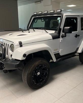 JEEP Wrangler 2.8 CRD DPF Sahara Auto