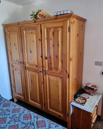 mobili usati, pari al nuono