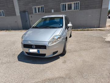 FIAT GRANDE PUNTO  1.300 MJ CAMBIO 6 RAPPORTI