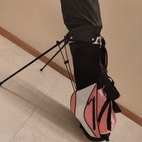 Sacco con le mazze da golf