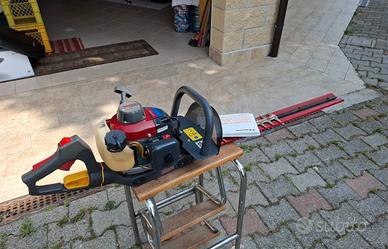 TOSASIEPI KAWASAKI KHT 750 D