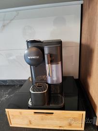 Macchinetta Nespresso Lattissima One