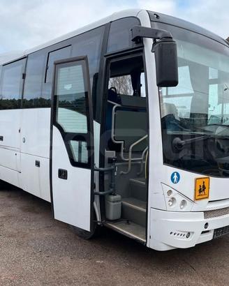 Autobus isuzu turquoise euro 6