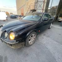 Ricambi Jaguar S-Type 2.7 diesel V6 207cv del 2005