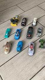 Set collezione hot wheels + intruso
