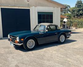 Triumph TR6 2500